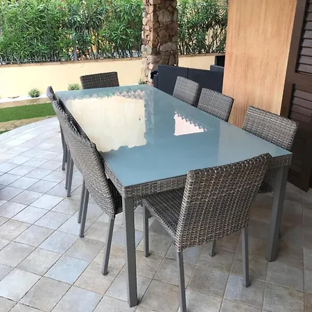 Elisabetta Сasa de vacaciones *